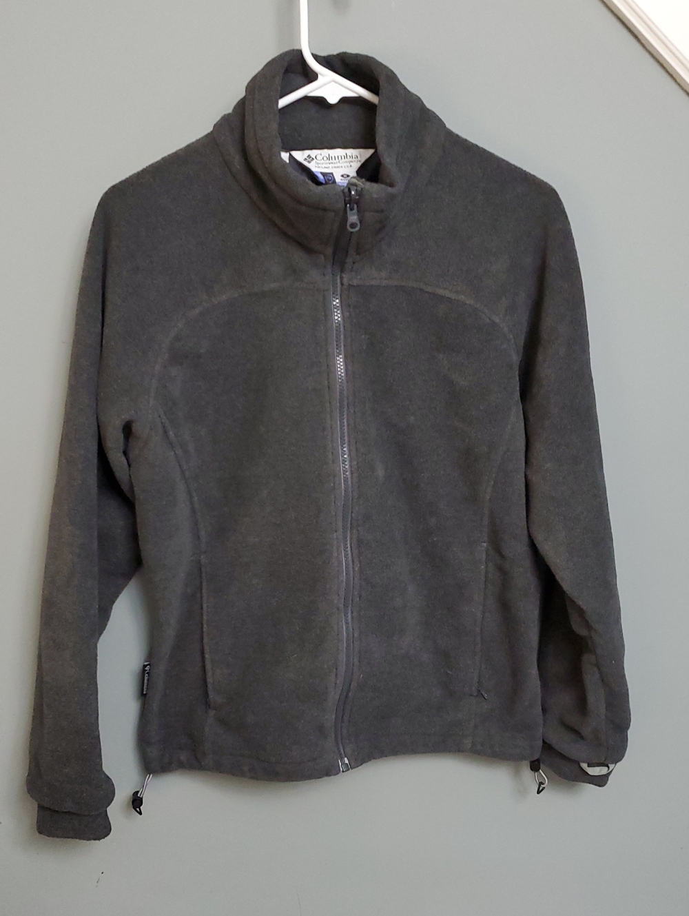 COLUMBIA Charcoal Gray Zip-Up Fleece Jacket